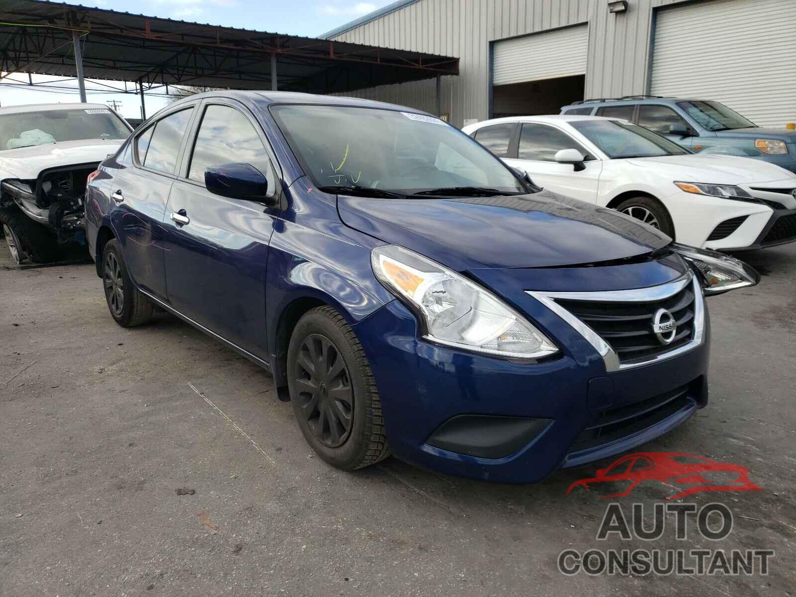 NISSAN VERSA 2018 - 3N1CN7AP5JL870059