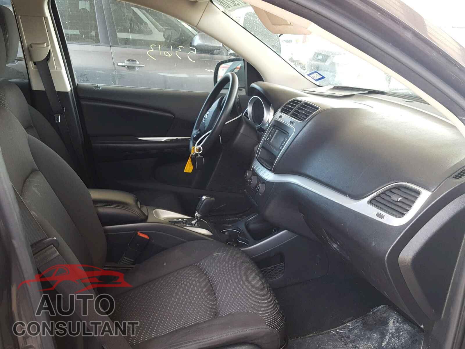 DODGE JOURNEY 2015 - 3C4PDCBG4FT627892