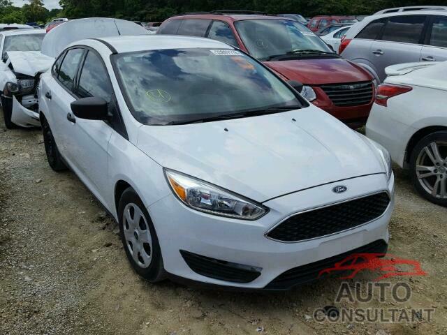 FORD FOCUS 2015 - 1FADP3E26FL270419