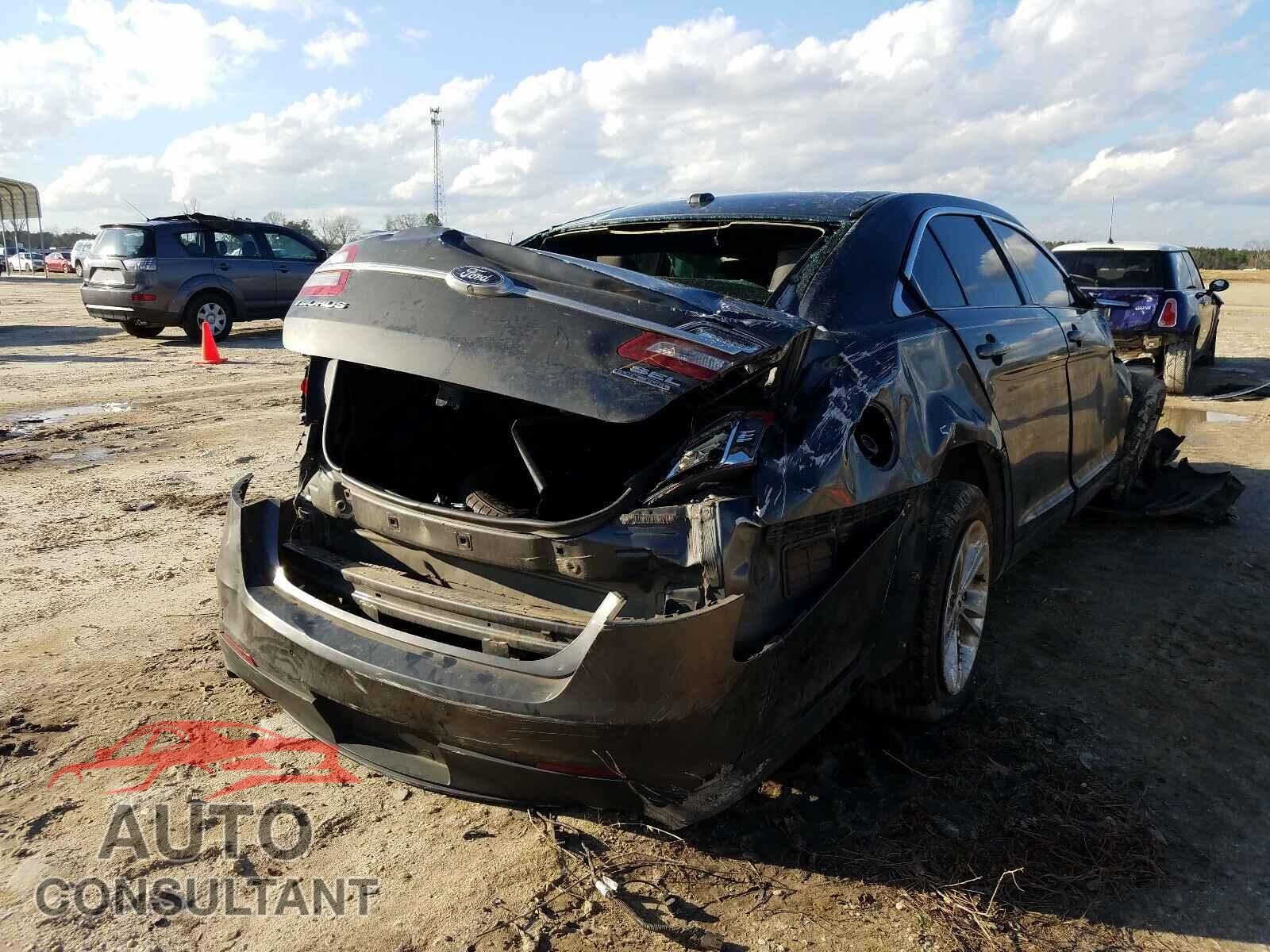 FORD TAURUS 2016 - 1FAHP2E85GG153148