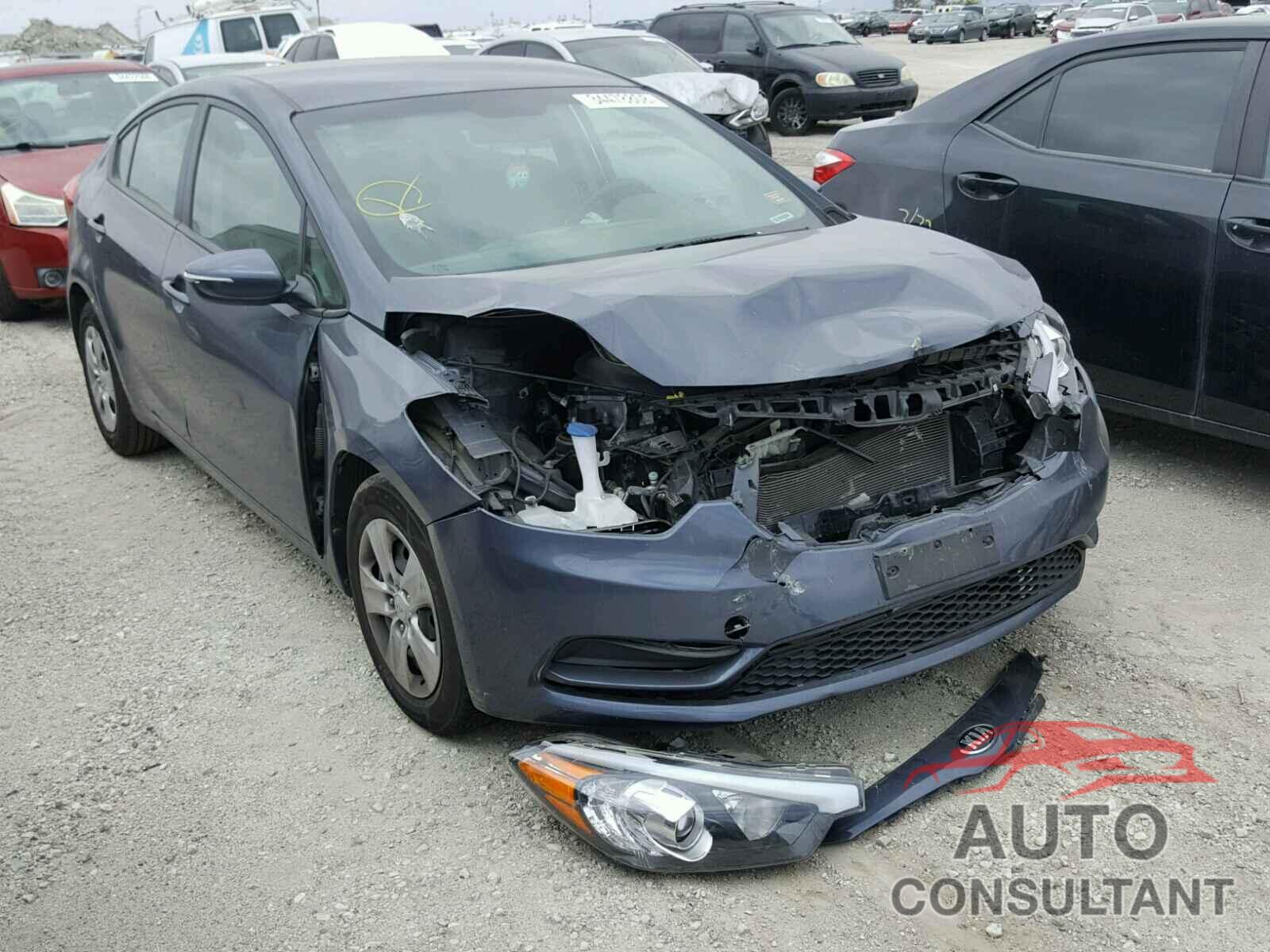 KIA FORTE 2016 - KNAFX4A62G5537396