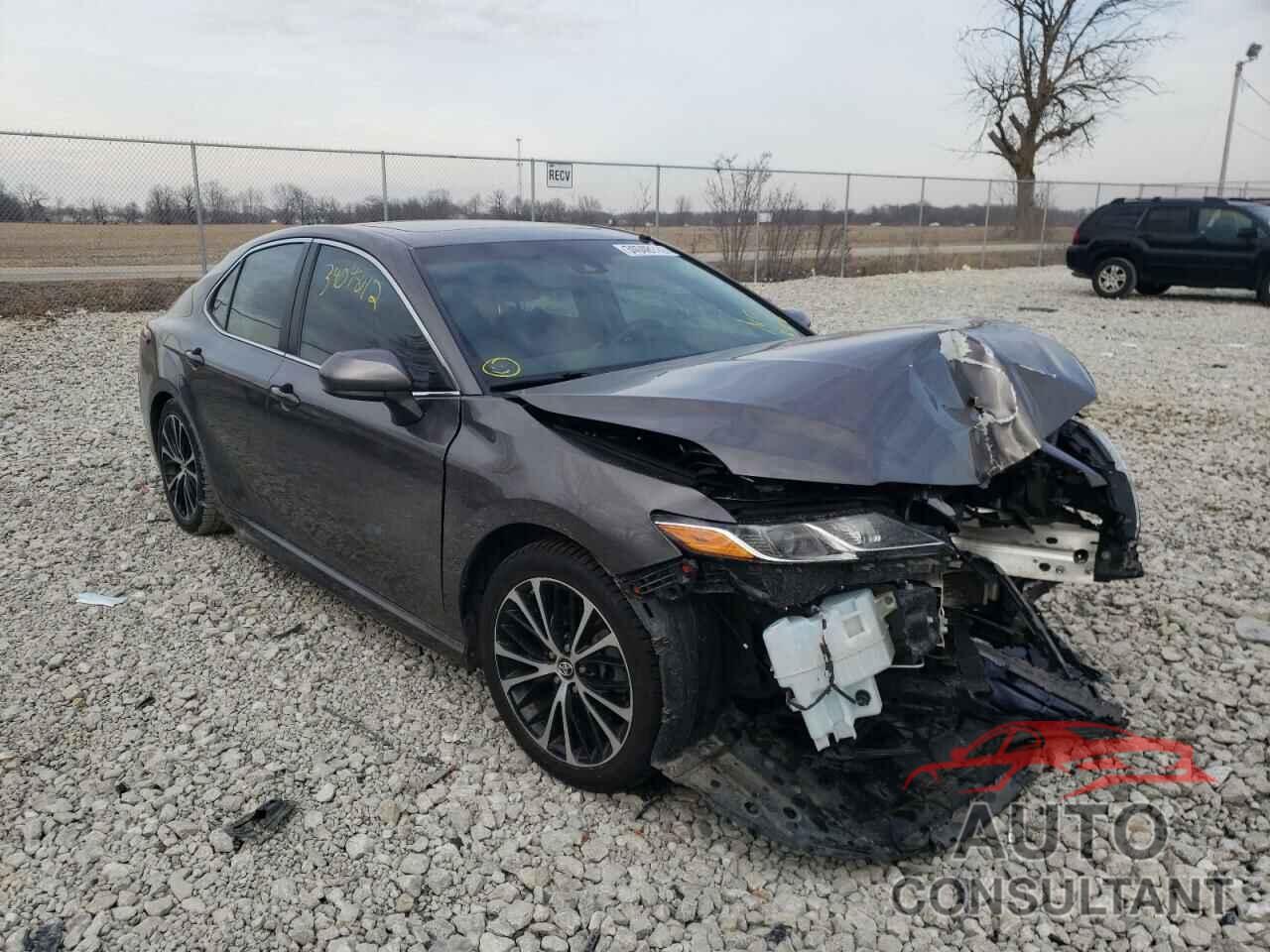TOYOTA CAMRY 2018 - 4T1B11HKXJU100131