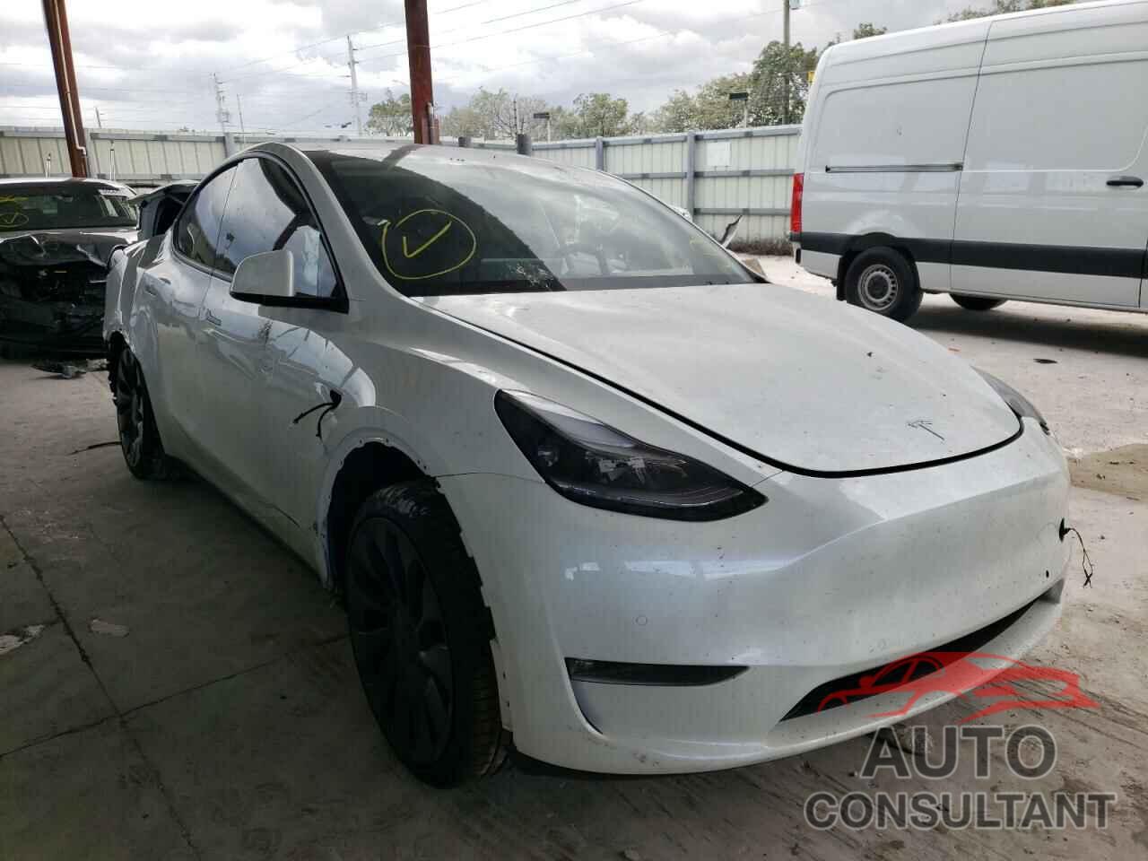 TESLA MODEL Y 2021 - 5YJYGDEFXMF267463