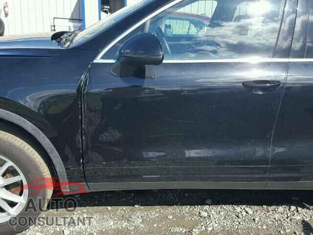 PORSCHE CAYENNE 2016 - WP1AA2A29GLA00650
