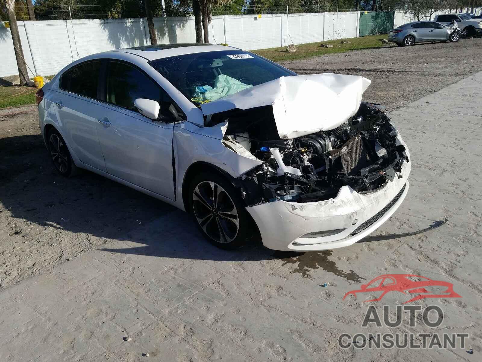 KIA FORTE 2016 - KNAFZ4A8XG5492719