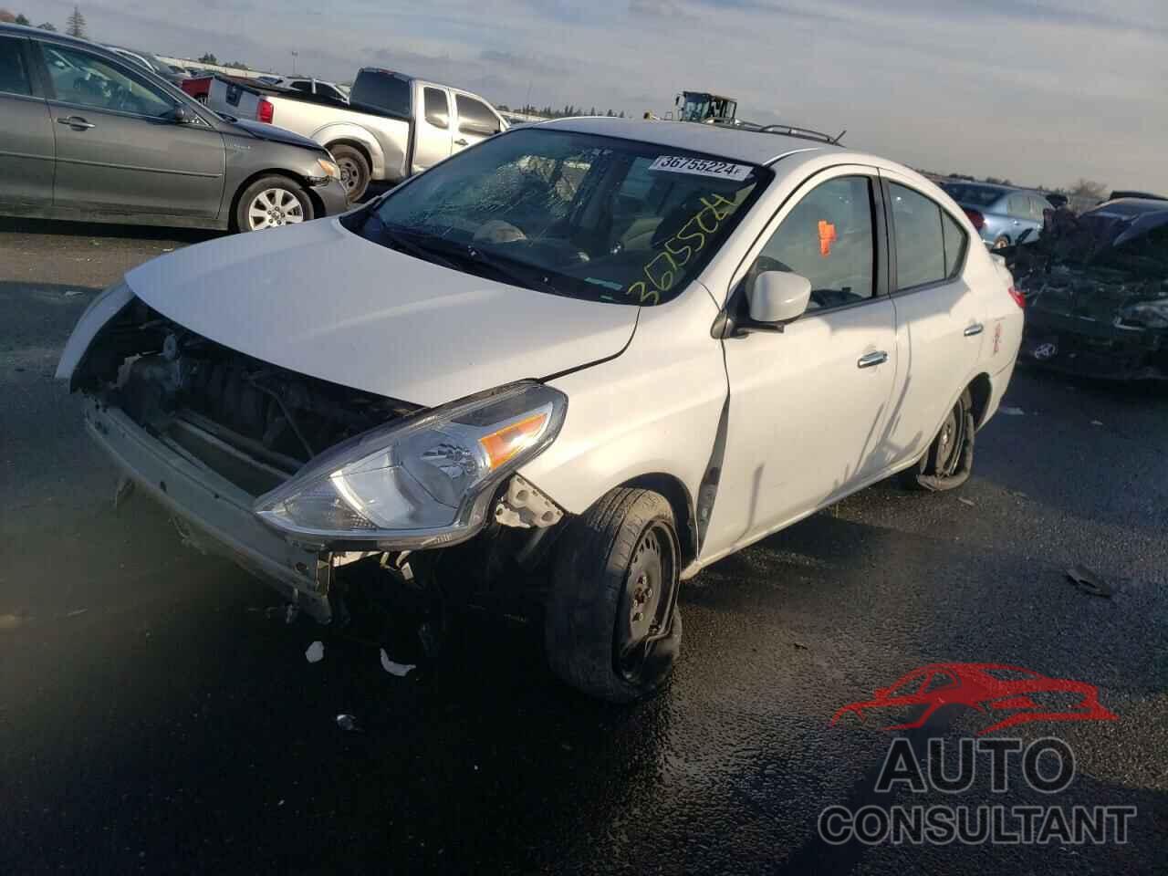 NISSAN VERSA 2018 - 3N1CN7AP5JL839202