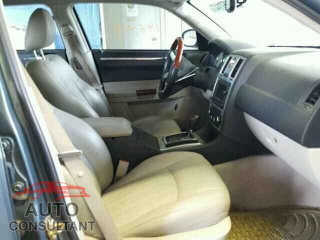 CHRYSLER 300 2005 - 2C3AA63H75H150359