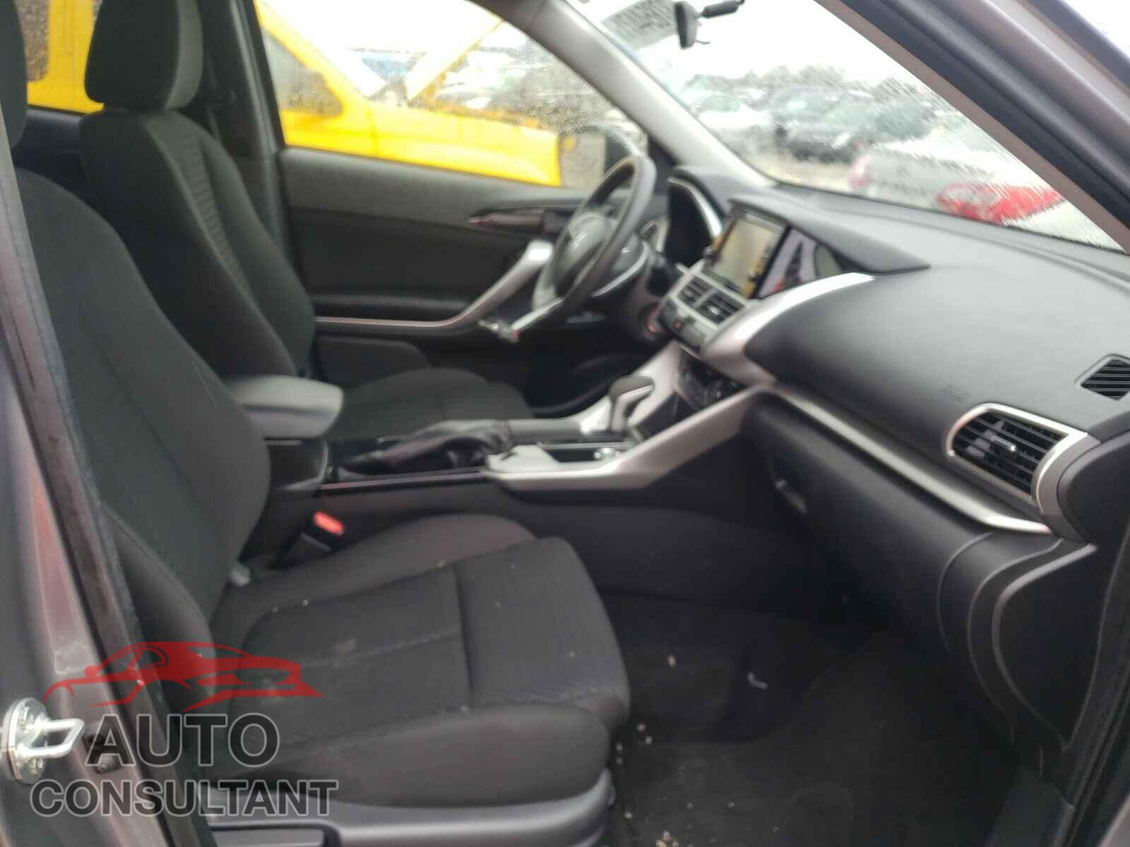 MITSUBISHI ECLIPSE 2019 - JA4AT3AA3KZ045804