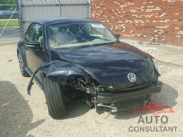 VOLKSWAGEN BEETLE 2017 - 3VWJ17AT4HM602036