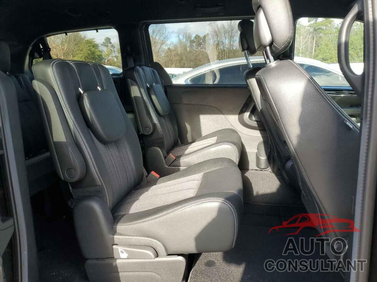 CHRYSLER MINIVAN 2016 - 2C4RC1HG0GR191165
