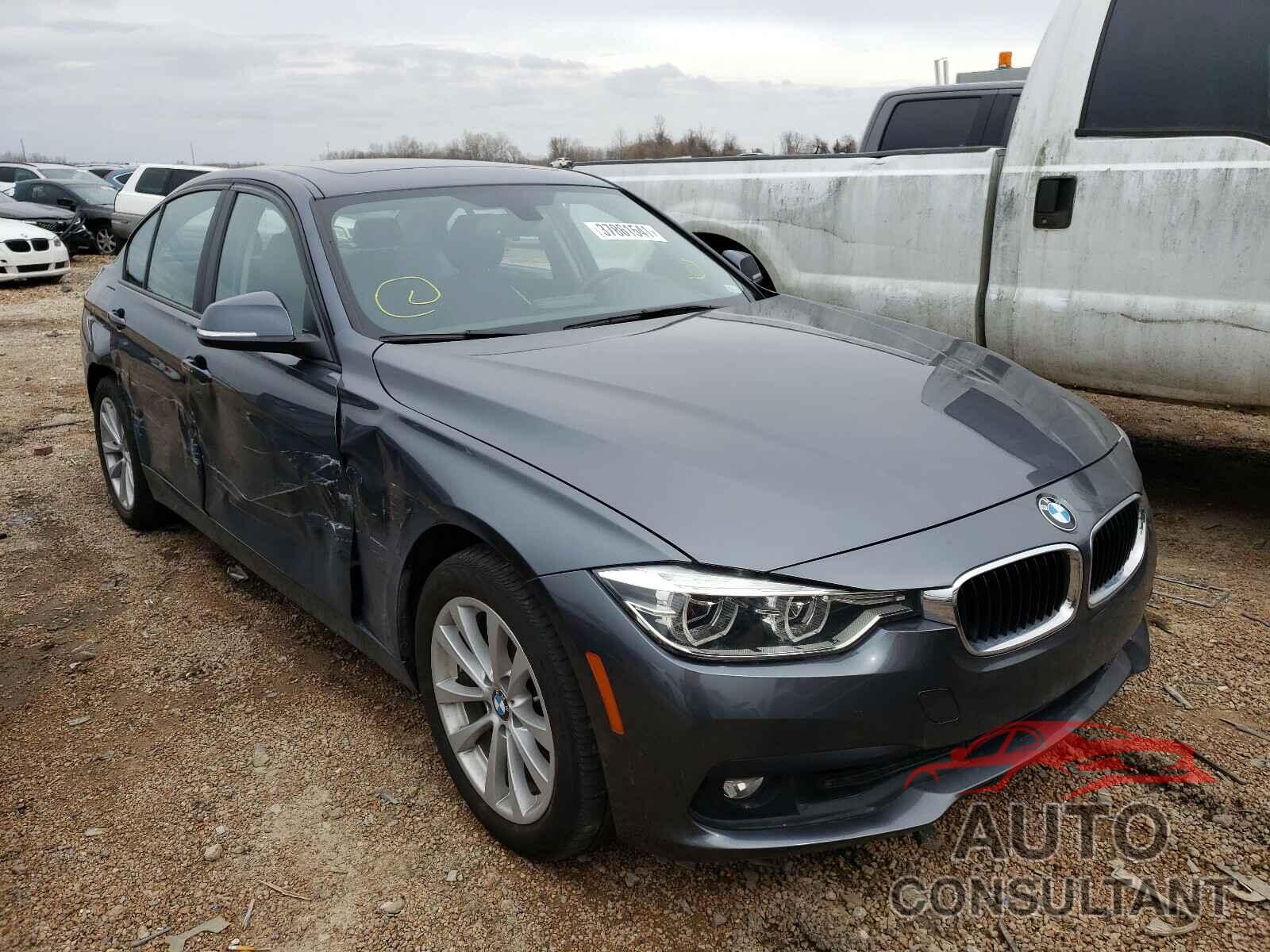 BMW 3 SERIES 2018 - WBA8E5G53JNU48155