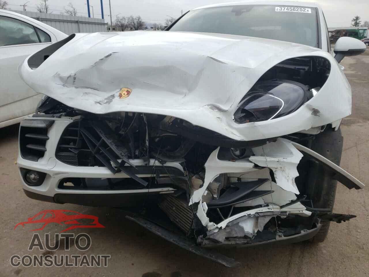 PORSCHE MACAN 2018 - WP1AA2A51JLB01375