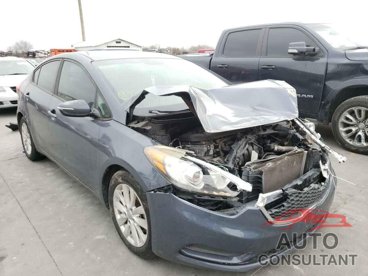 KIA FORTE 2016 - KNAFX4A62G5523644