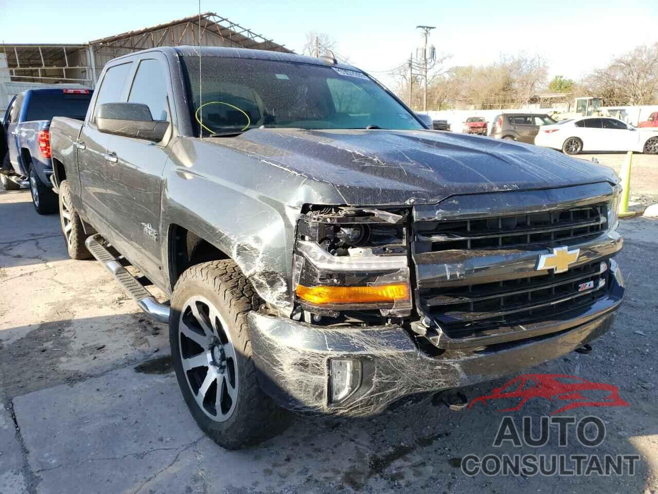 CHEVROLET SILVERADO 2017 - 3GCUKREC6HG351845
