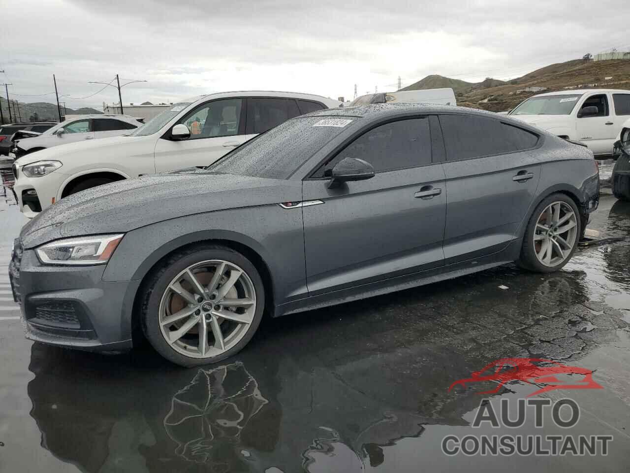 AUDI A5 2019 - WAUENCF58KA006182