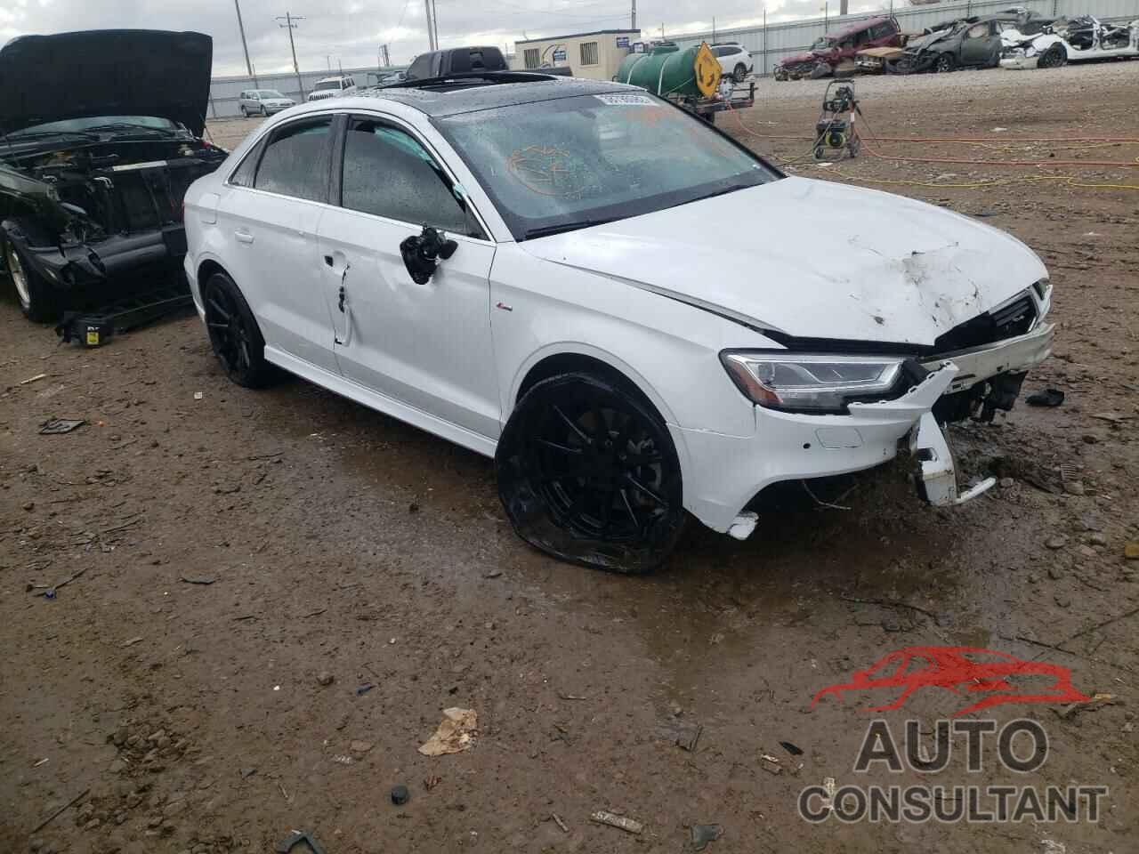 AUDI A3 2019 - WAUJEGFF5K1017557