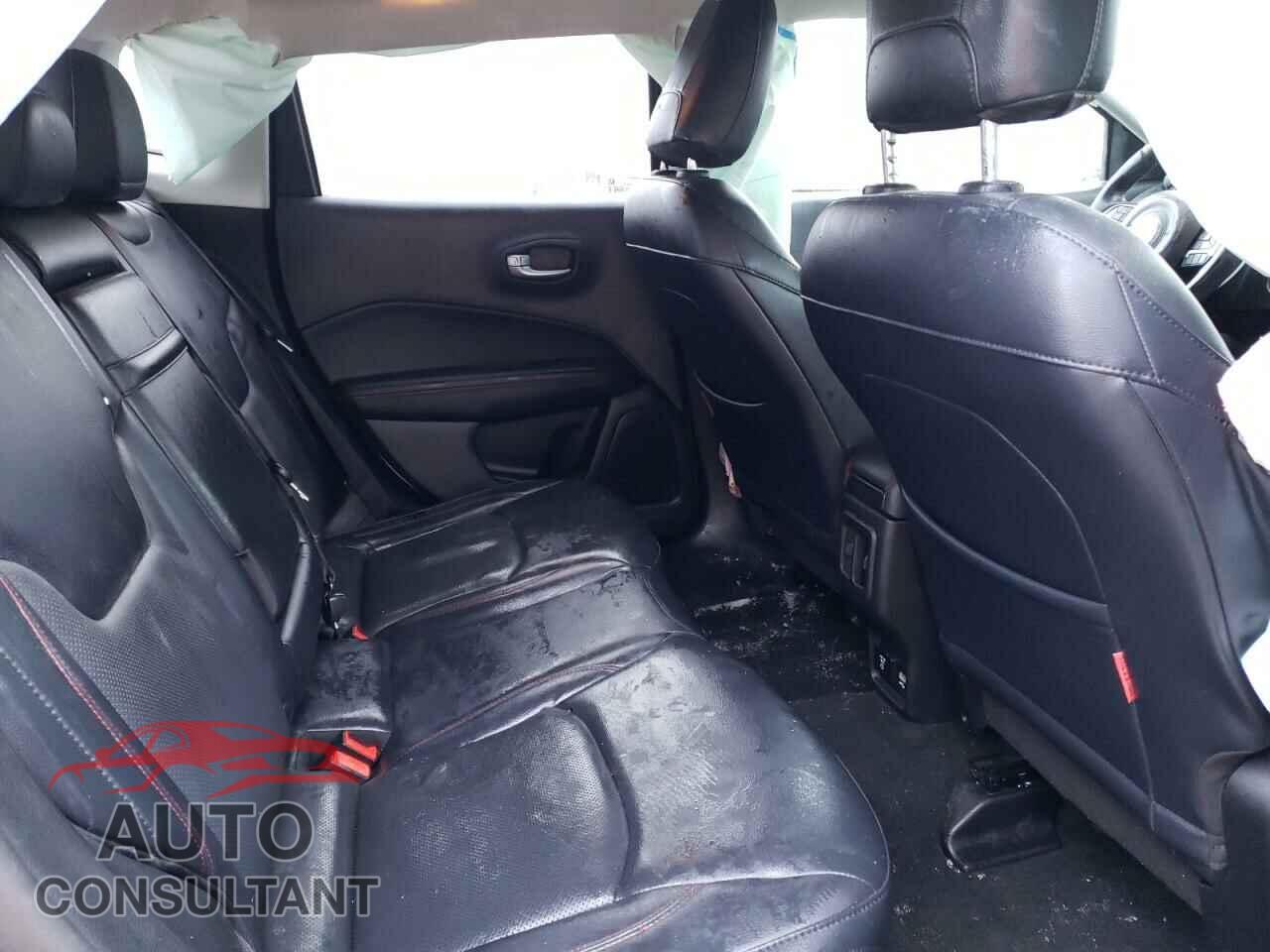 JEEP COMPASS 2017 - 3C4NJDDB4HT656805