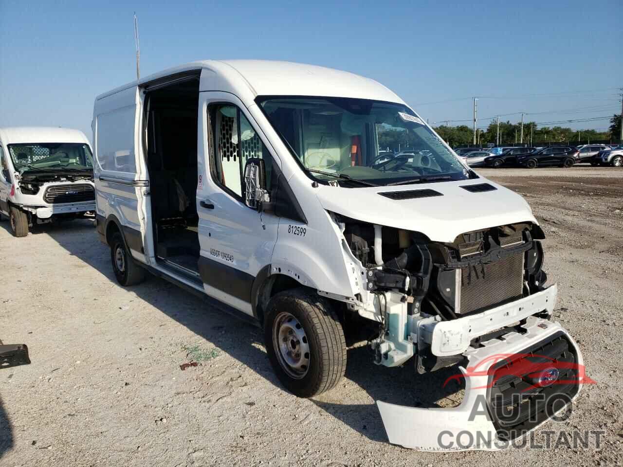 FORD TRANSIT CO 2018 - 1FTYE2CM9JKB52525