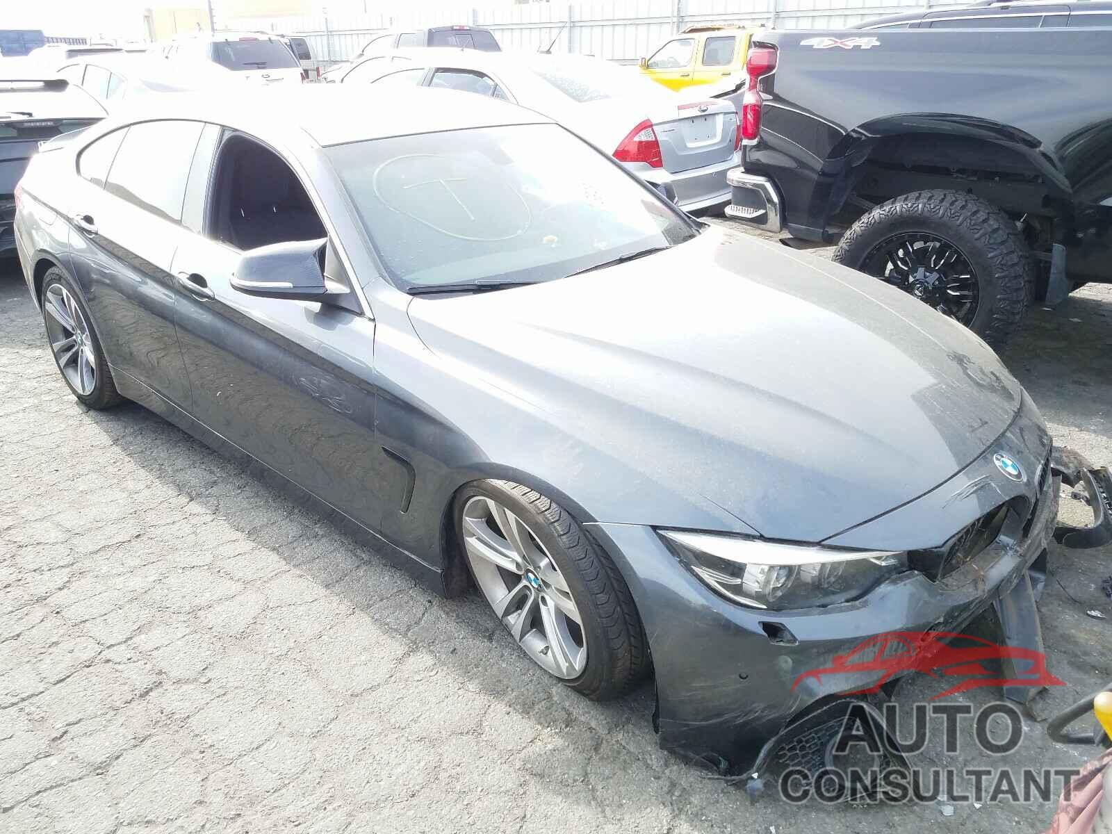 BMW 4 SERIES 2018 - WBA4J1C5XJBG77395