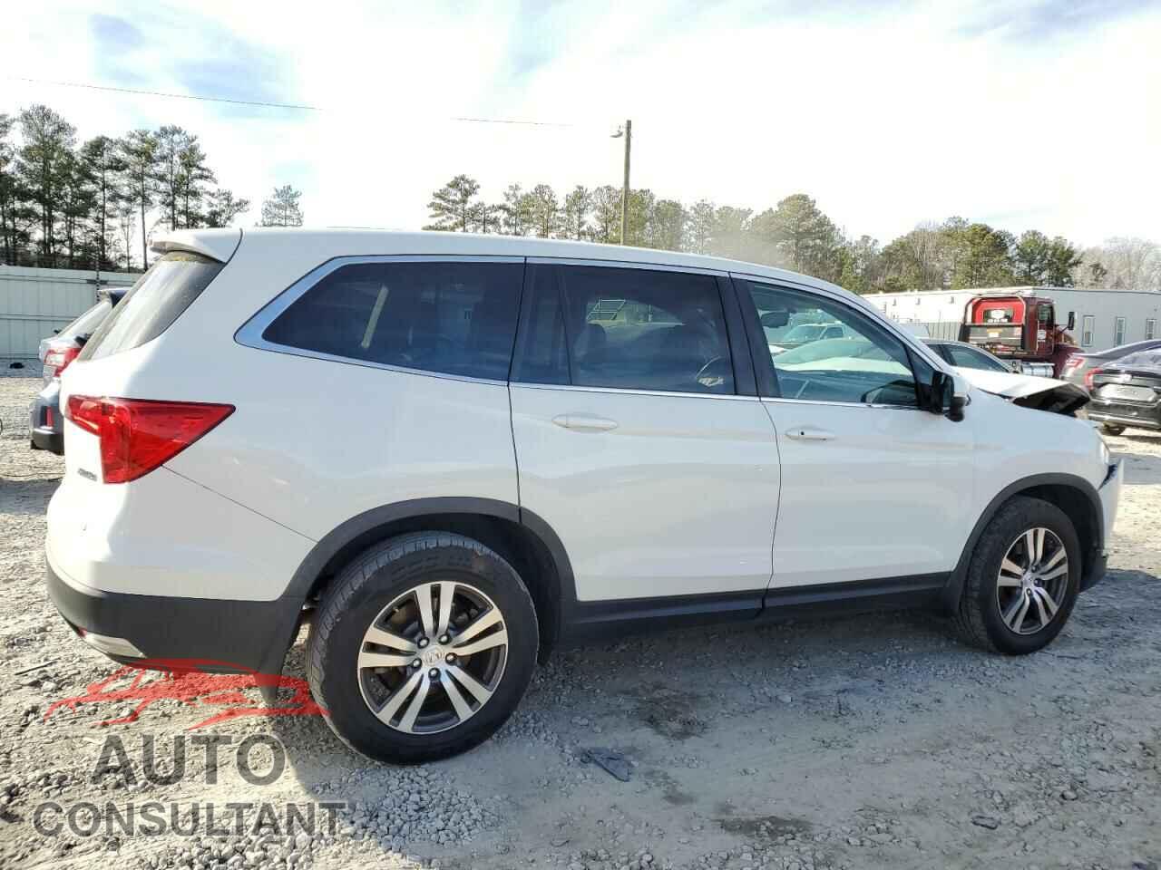 HONDA PILOT 2017 - 5FNYF6H76HB061002