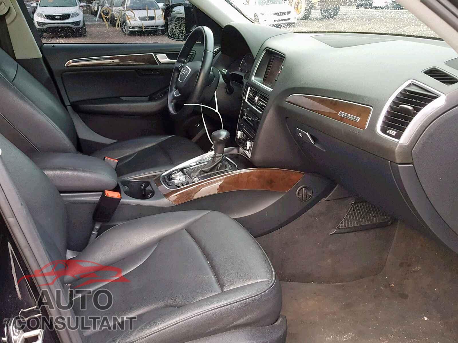 AUDI Q5 2013 - 2C3CDXJG4JH136123