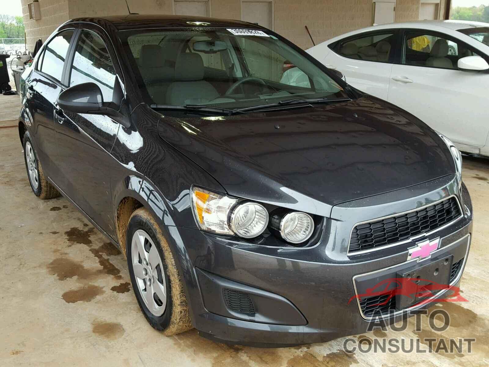 CHEVROLET SONIC 2016 - 1G1JA5SH8G4109495