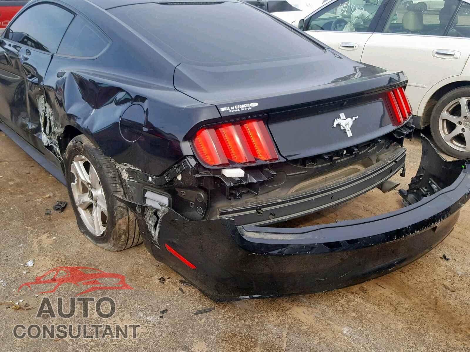 FORD MUSTANG 2017 - 2HGFC2F65KH570813