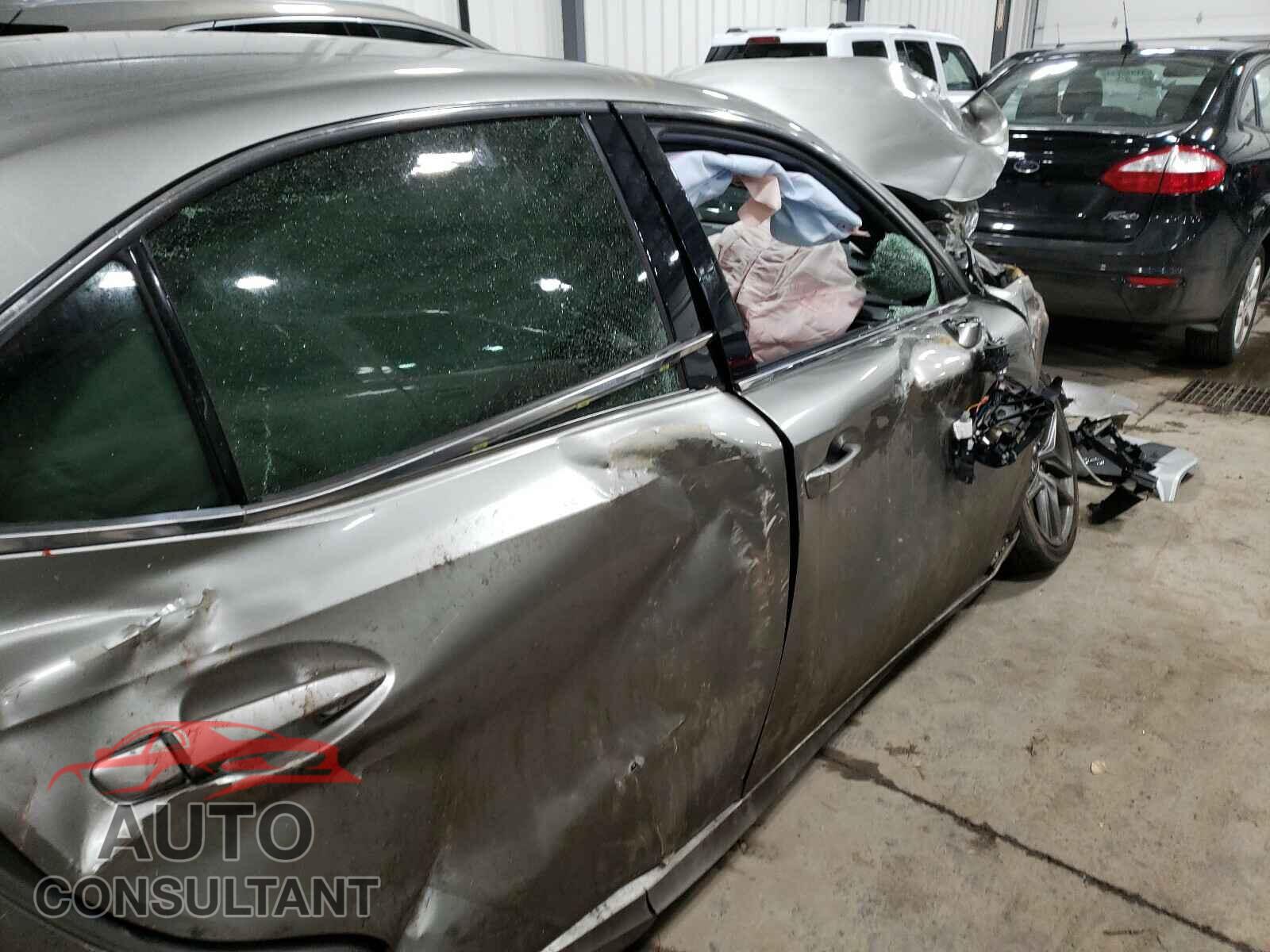 LEXUS IS 2016 - JTHCE1D28G5011078