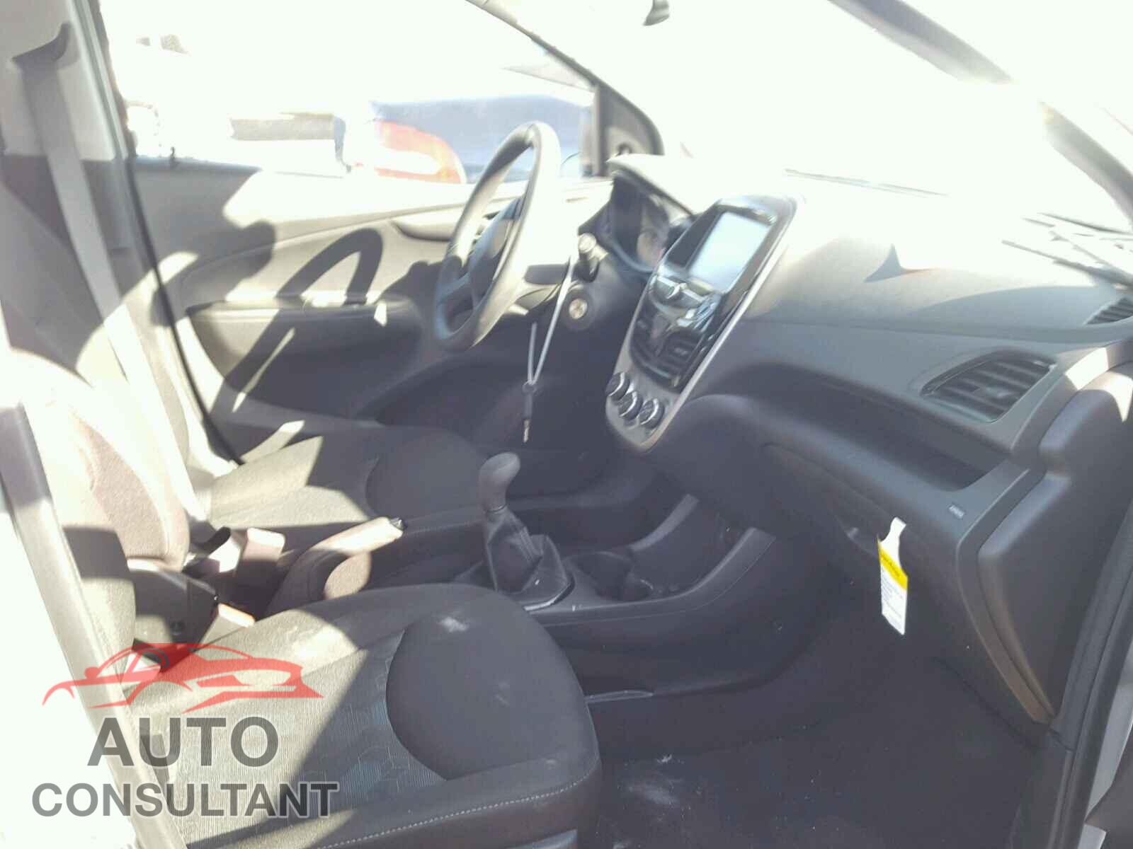 CHEVROLET SPARK 2017 - KL8CA6SA3HC796541