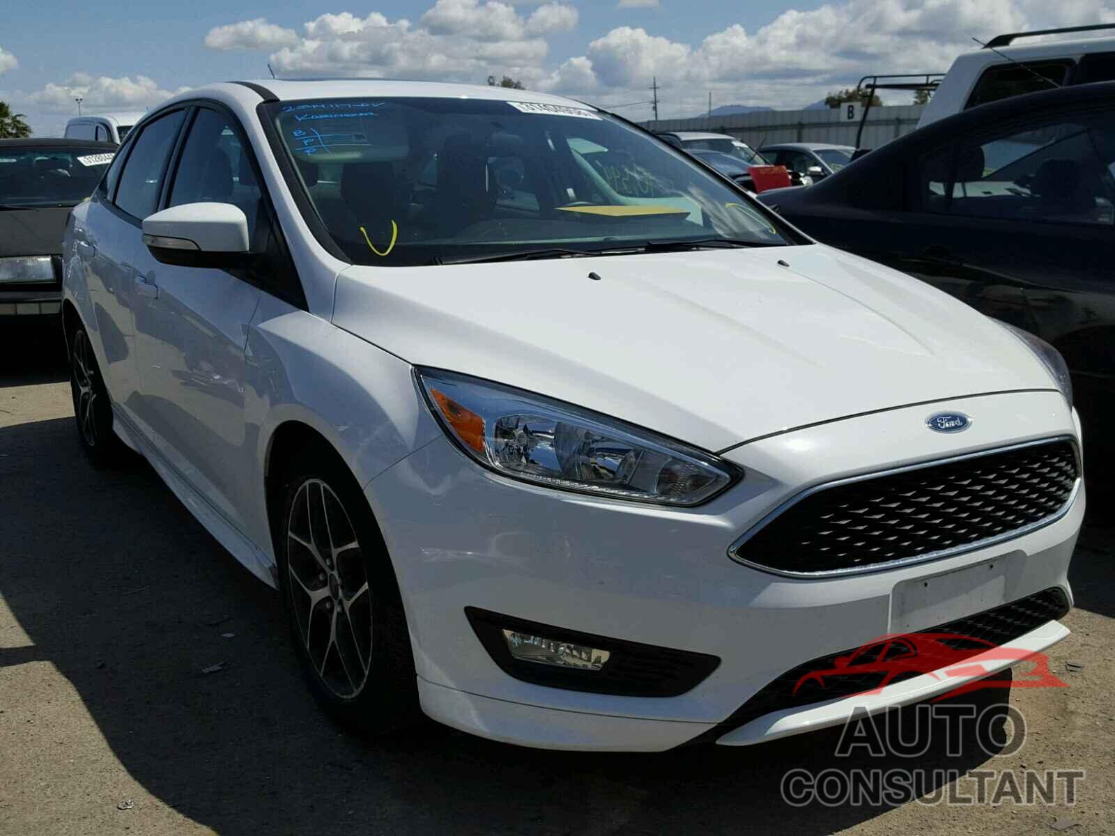 FORD FOCUS 2016 - 1FADP3F26GL247383