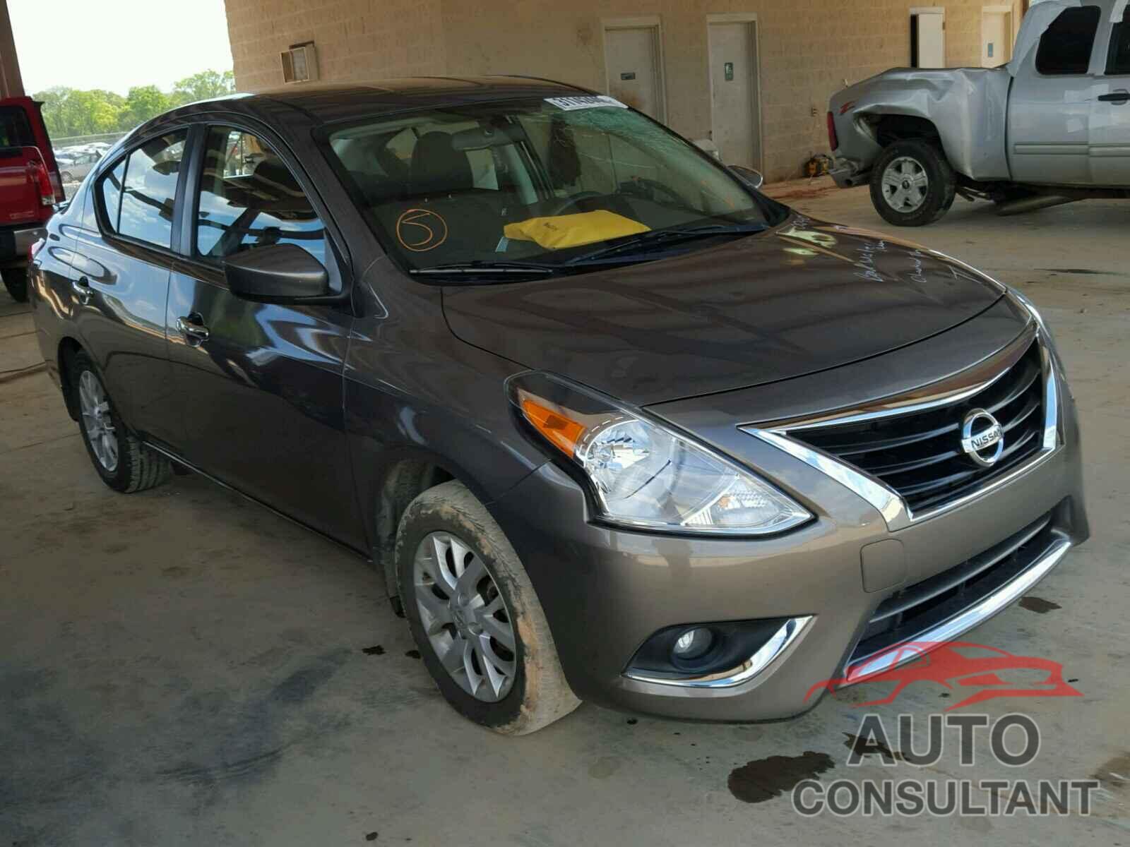 NISSAN VERSA 2015 - 3N1CN7AP8FL890040