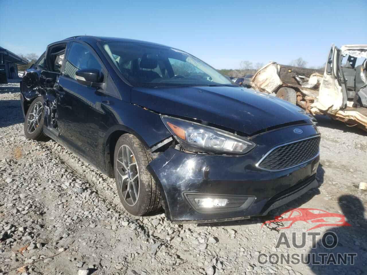 FORD FOCUS 2018 - 1FADP3H26JL214498