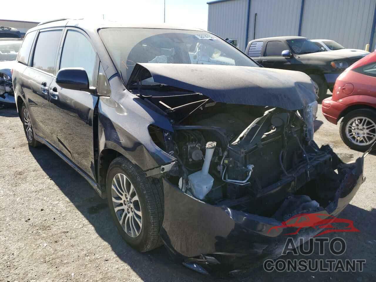 TOYOTA SIENNA 2018 - 5TDYZ3DC7JS952300