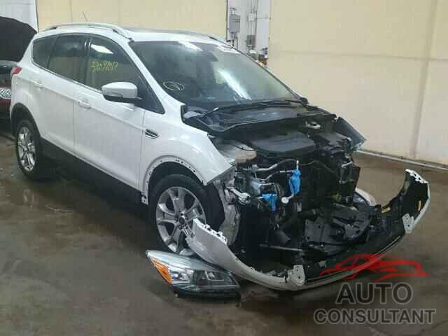 FORD ESCAPE 2015 - 1FMCU9J93FUA16340
