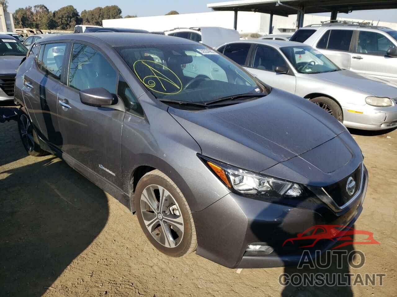 NISSAN LEAF 2018 - 1N4AZ1CP0JC312883
