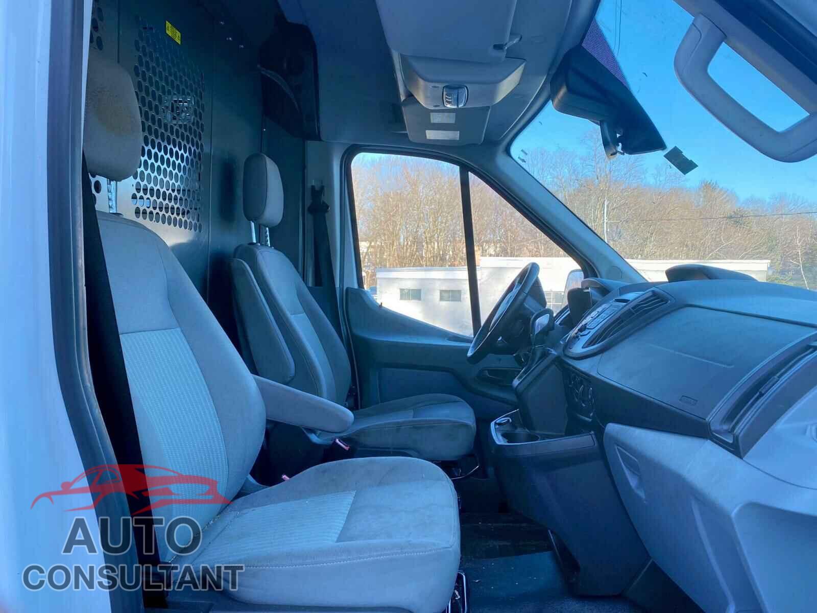 FORD TRANSIT CO 2017 - 1FTYR2CG0HKA48773