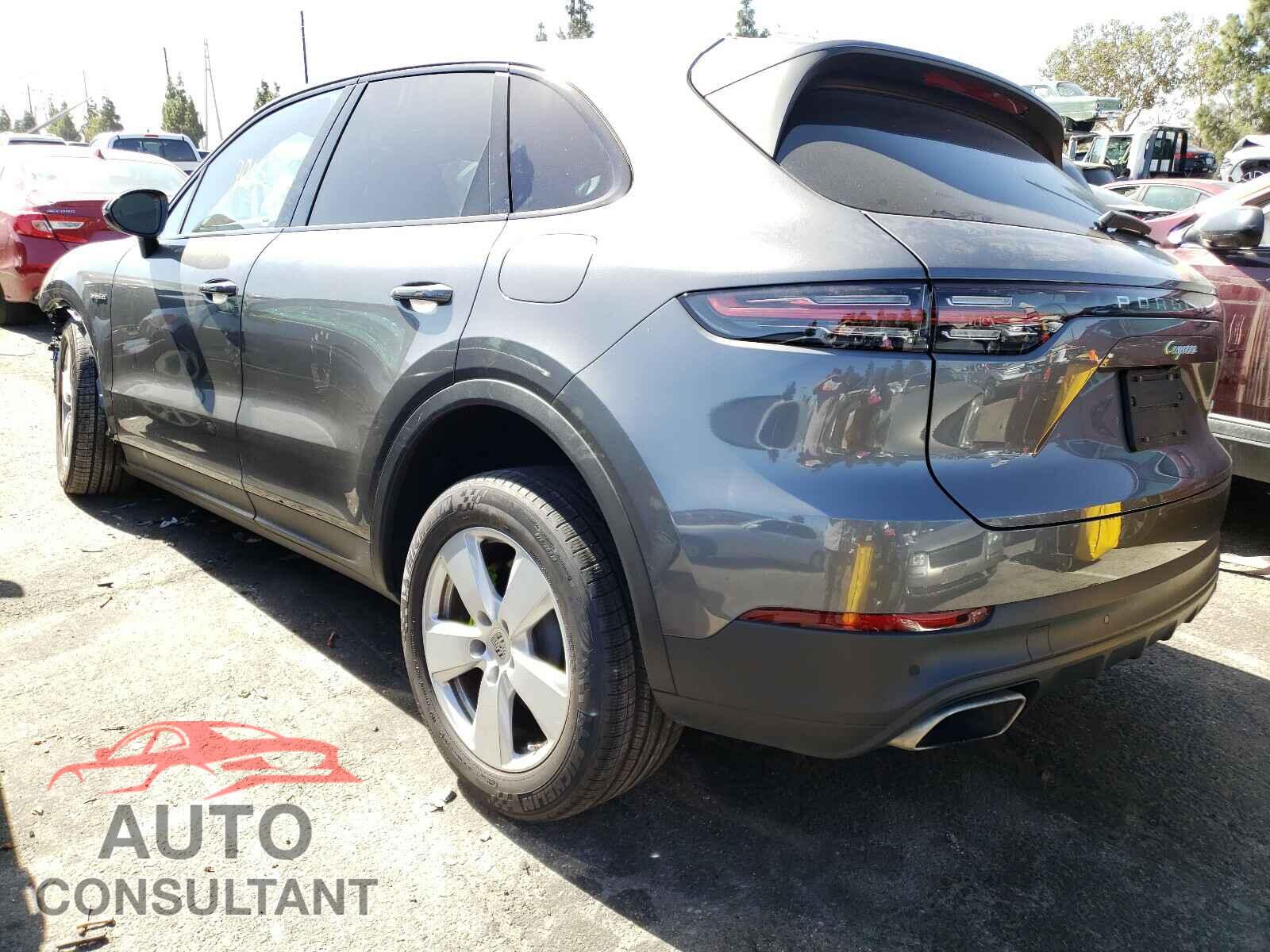 PORSCHE CAYENNE 2019 - WP1AE2AY3KDA50326
