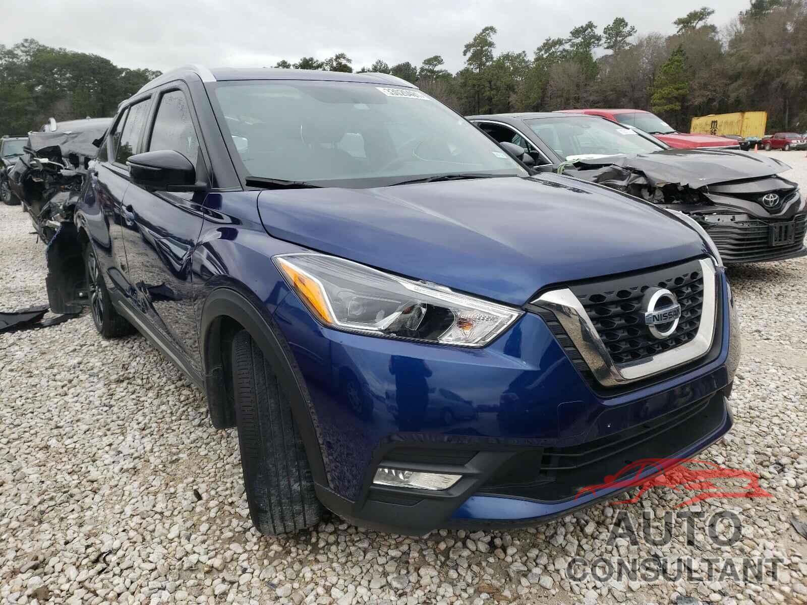 NISSAN KICKS 2018 - 3N1CP5CU7JL512835