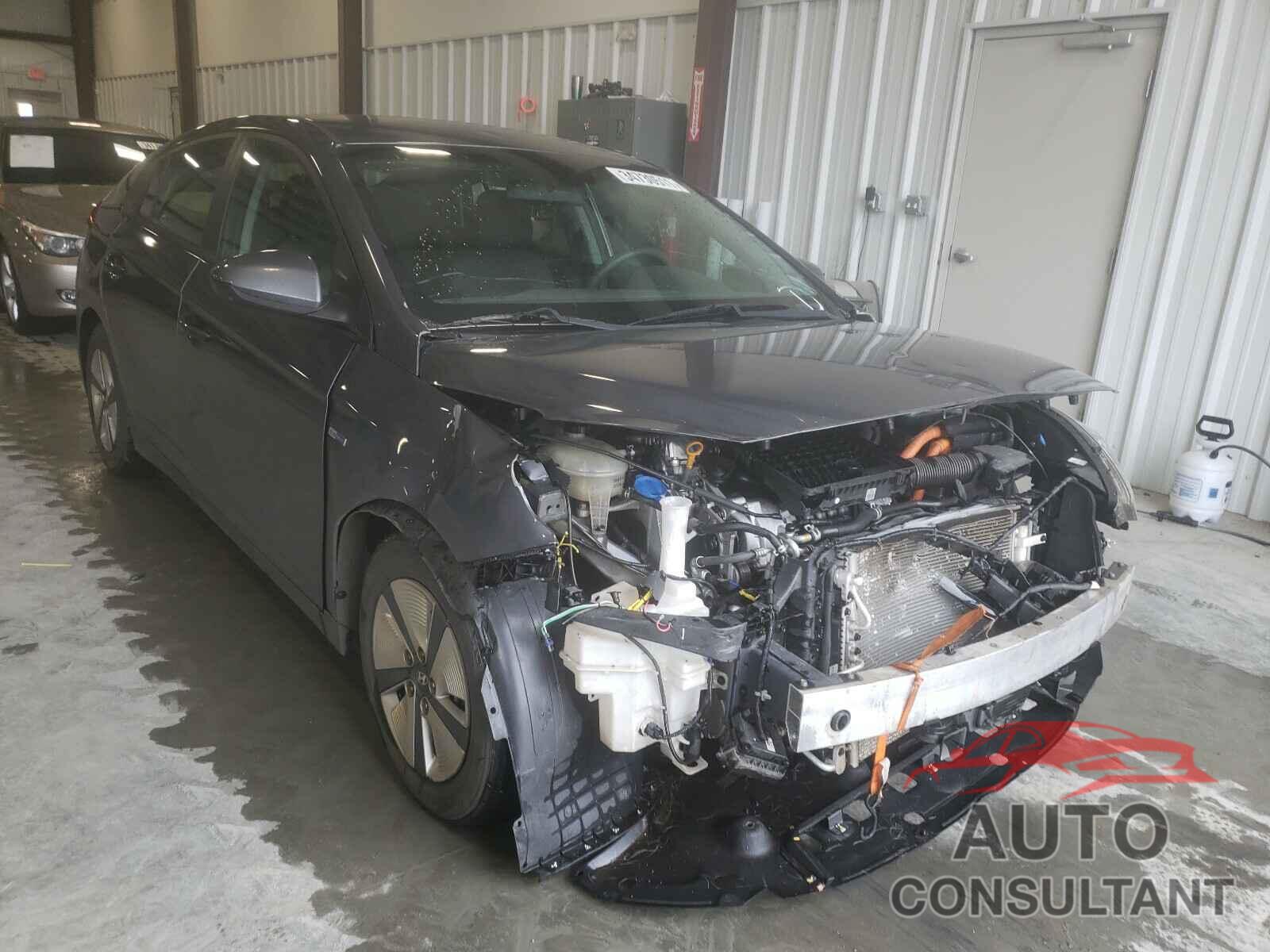 HYUNDAI IONIQ 2017 - KMHC65LC0HU045048