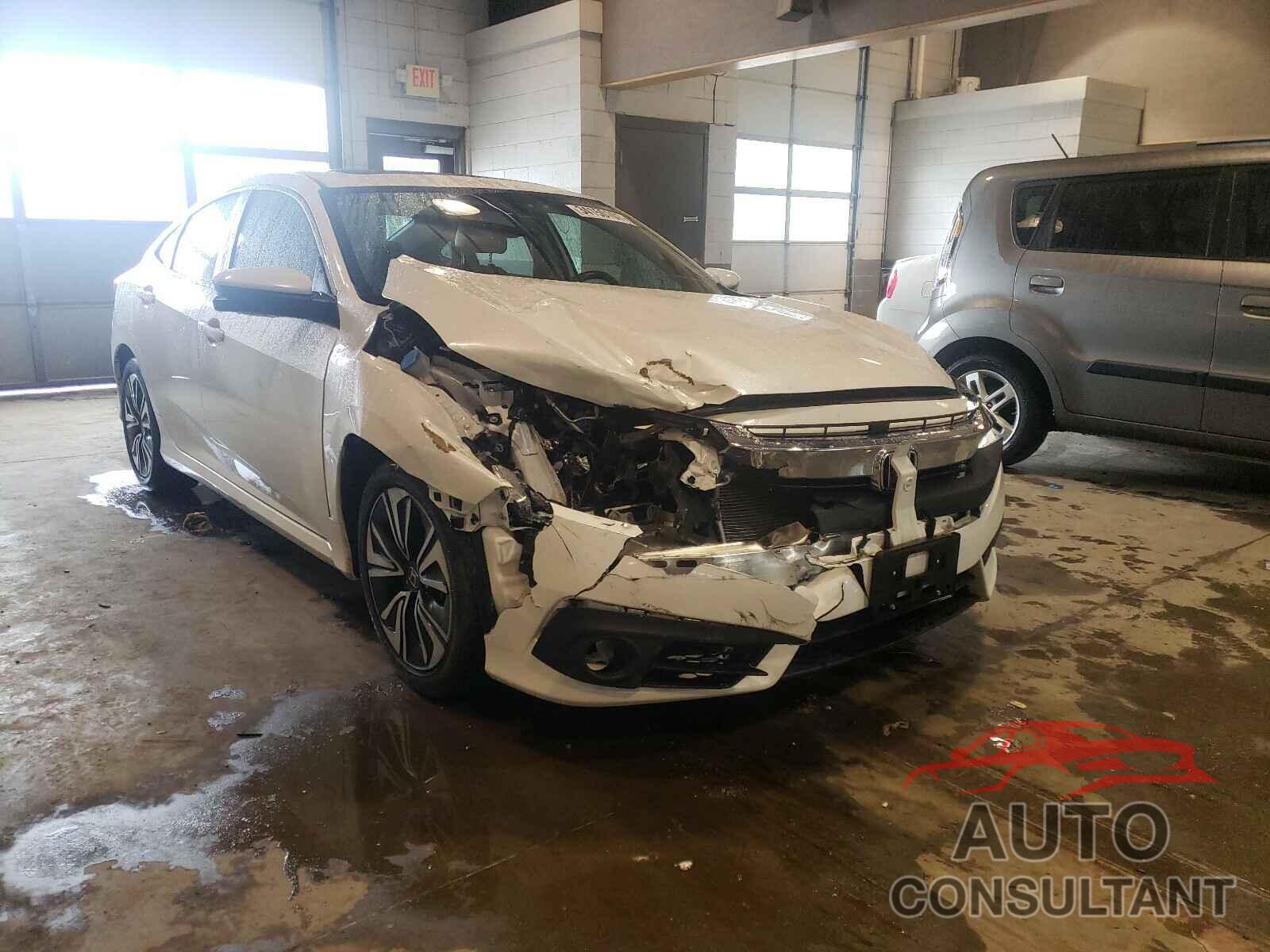 HONDA CIVIC 2018 - JHMFC1F72JX038591