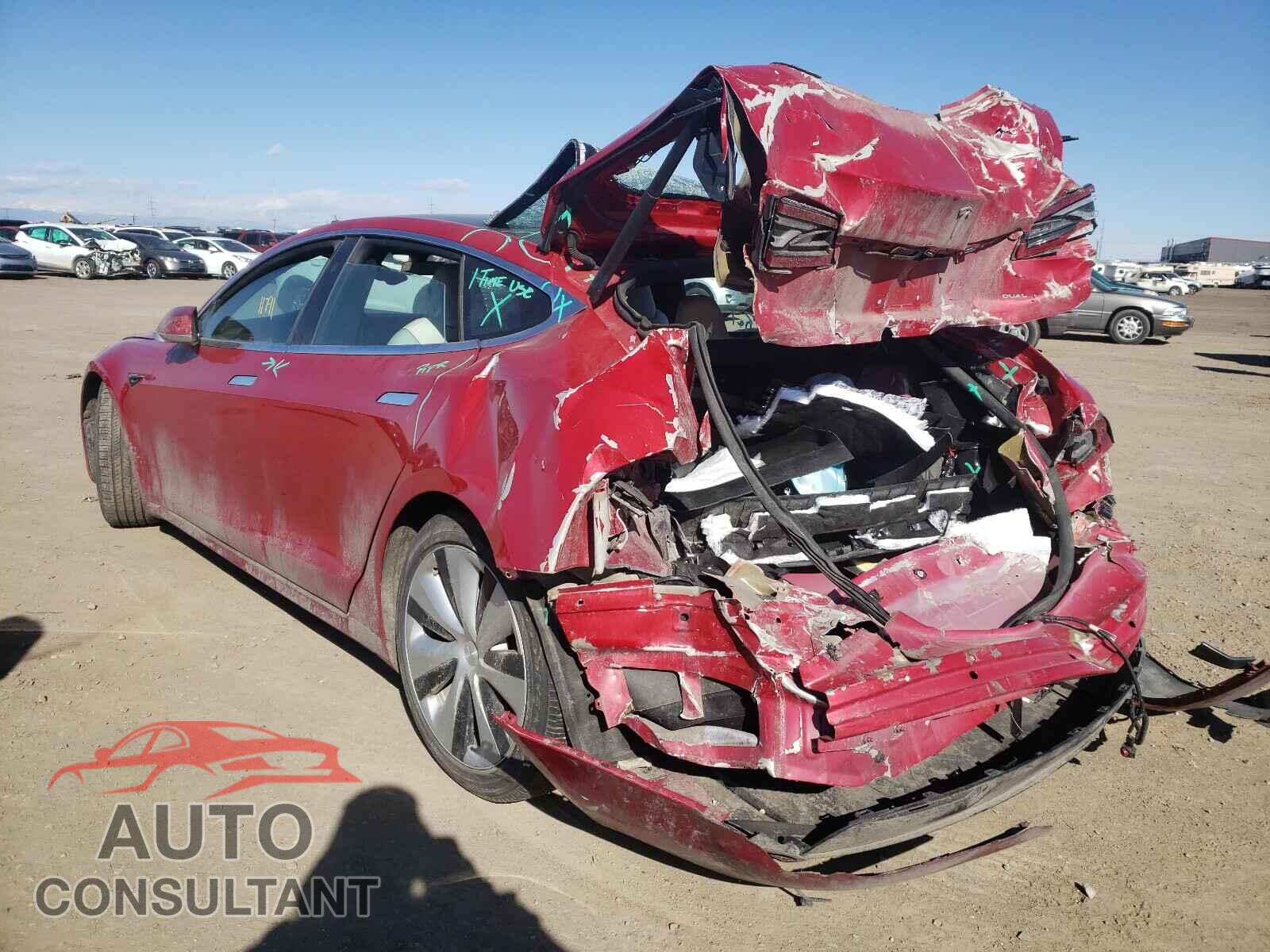 TESLA MODEL S 2020 - 5YJSA1E22LF411766