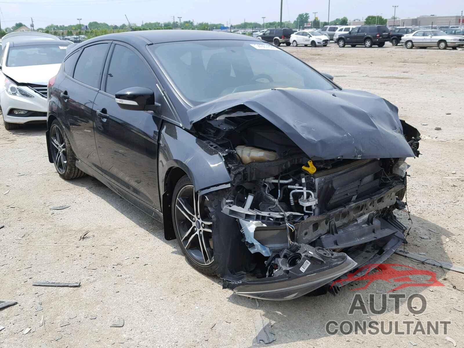 FORD FOCUS 2016 - 1FADP3L9XGL251826
