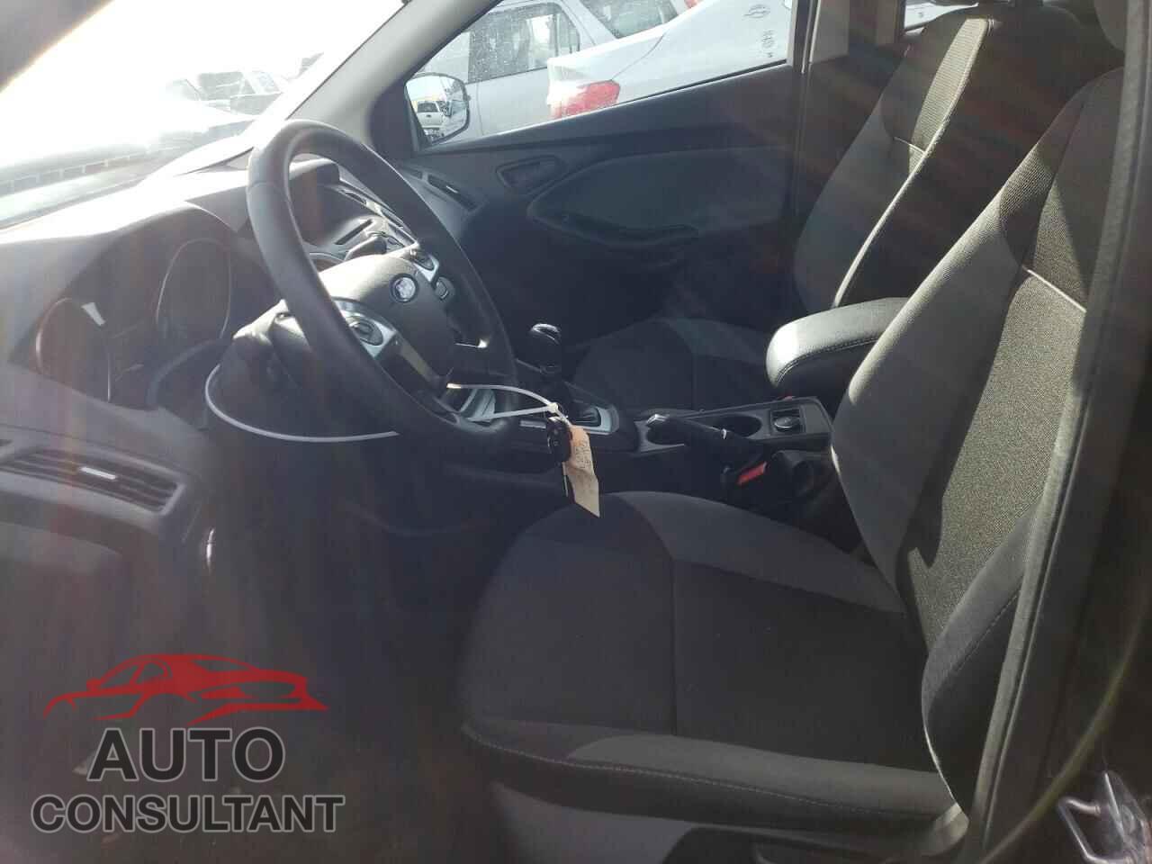 FORD FOCUS 2012 - 1FAHP3F28CL480144