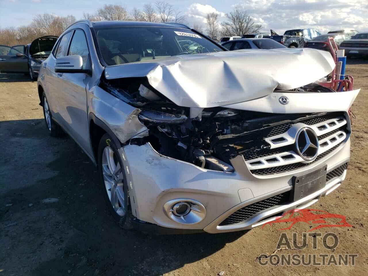 MERCEDES-BENZ GLA-CLASS 2018 - WDCTG4GB6JJ492305