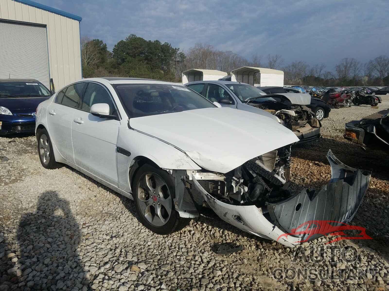 JAGUAR XE 2017 - SAJAR4BG9HA978287