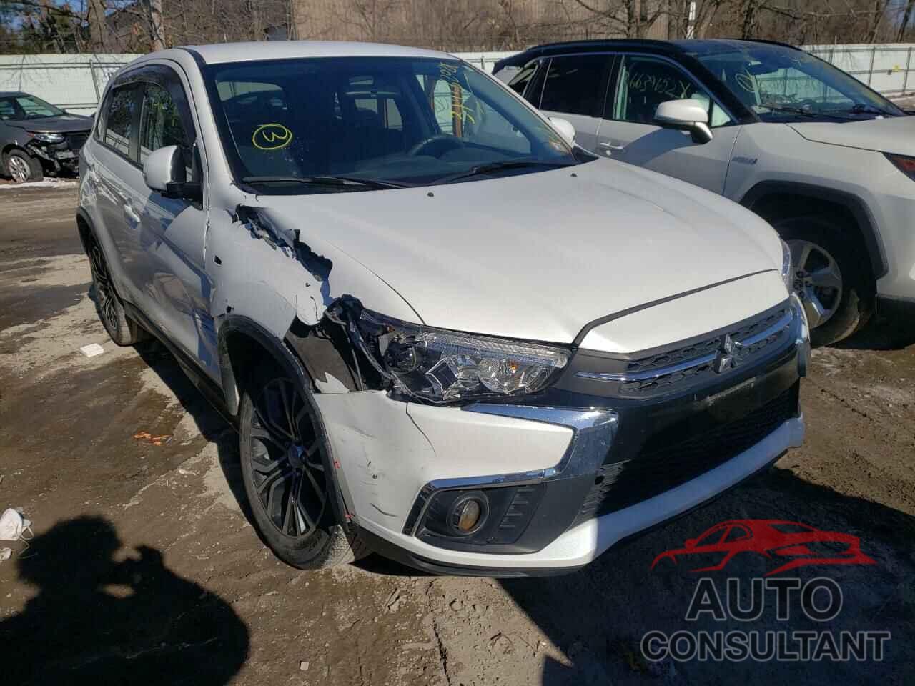 MITSUBISHI OUTLANDER 2018 - JA4AR3AU8JZ012451