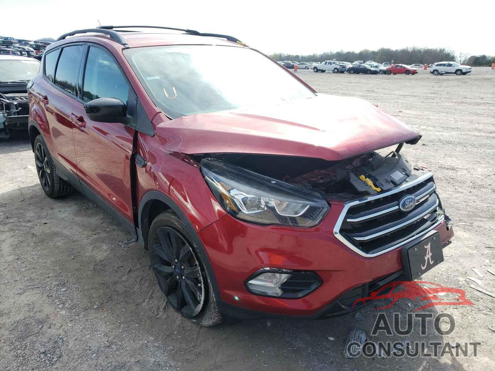 FORD ESCAPE 2017 - 1FMCU0GD2HUC59230