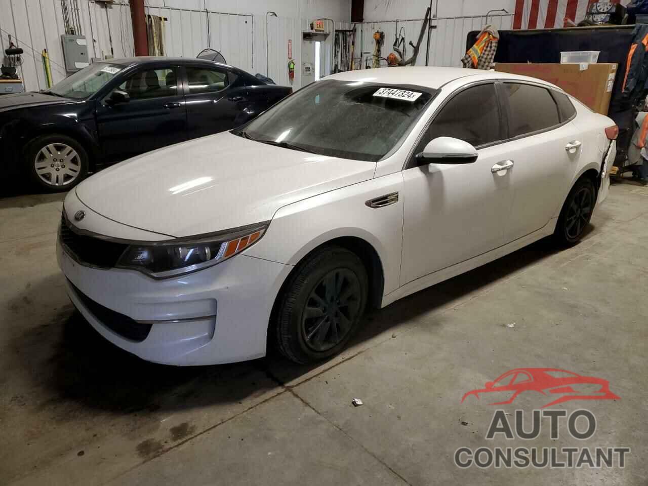 KIA OPTIMA 2016 - KNAGT4L36G5106899