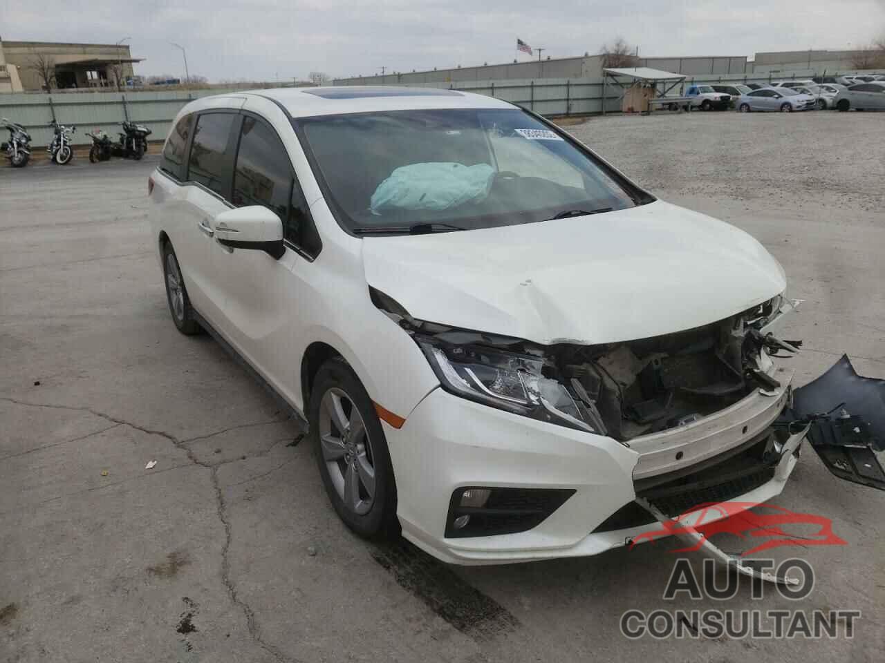 HONDA ODYSSEY 2018 - 5FNRL6H76JB112064