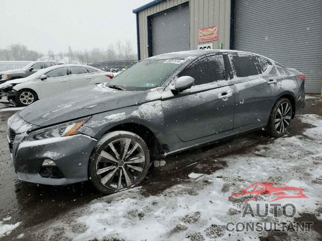 NISSAN ALTIMA 2019 - 1N4BL4FW4KN303197